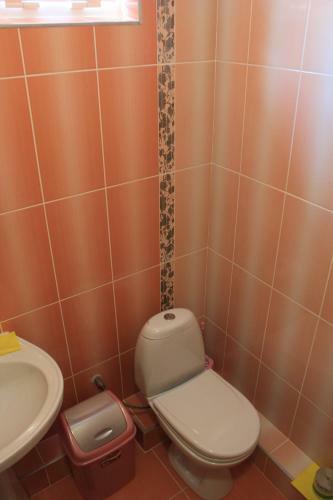 Hostal Guest House On Biryuzovaya 9 A