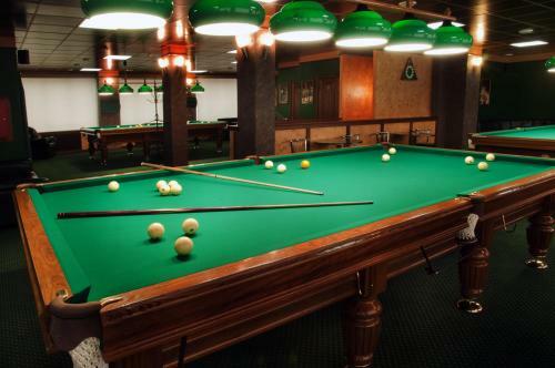 Dolphin Hotel