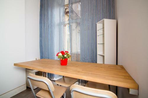 Kutuzovsky 30 Apartment