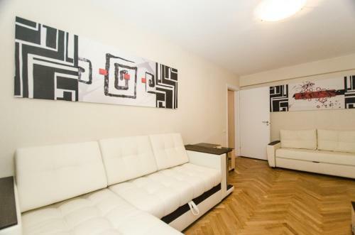 Apartamento Kvartira Na Sutki Metro Mayakovskaya
