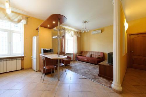Apartamento Kvartira Na Sutki Metro Mayakovskaya
