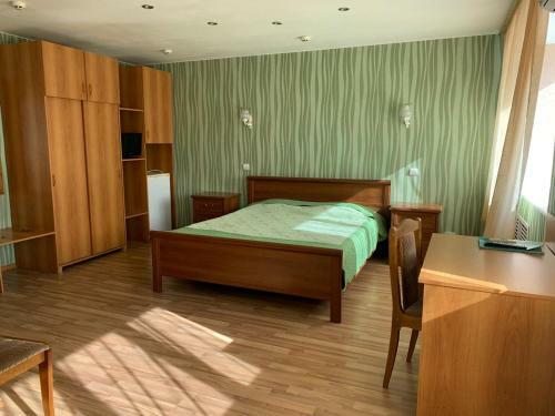 Lada Hotel