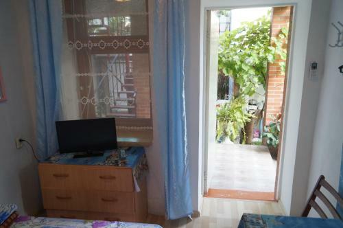 Hostal Guest House On Pionerskiy Prospekt