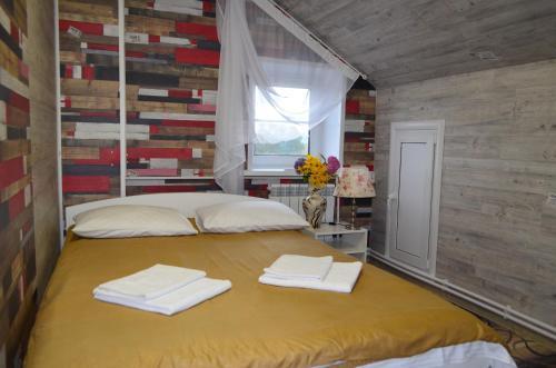 Apartamento Guest House On Malyshevskaya 109