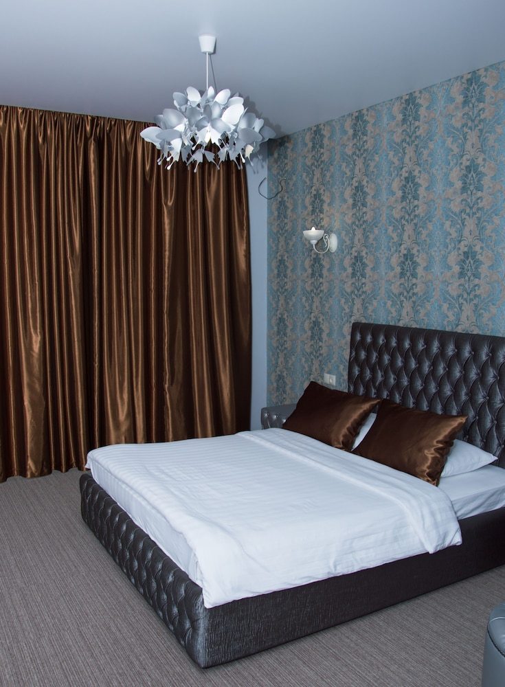 Hotel Marton Osharskaya