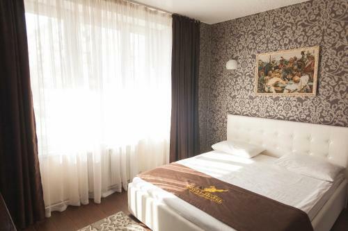 Royal Hotel