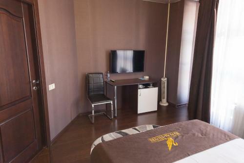 Royal Hotel