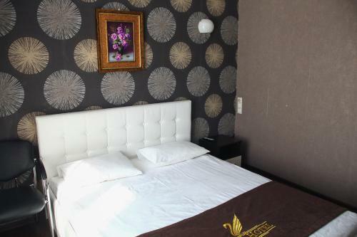Royal Hotel