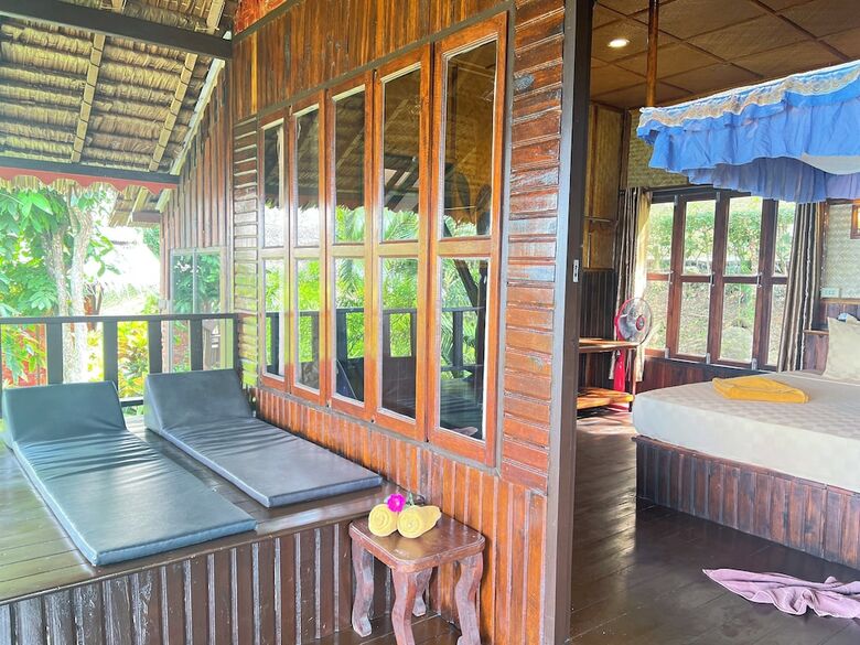 Hotel Phi Phi Relax Beach Resort