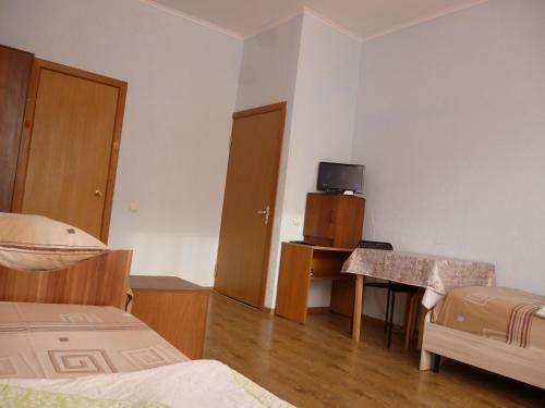 Hostal On Krasnodarskaya Guest House