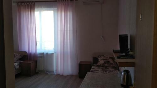 Hostal On Krasnodarskaya Guest House
