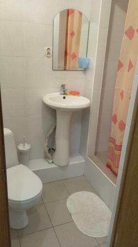 Hostal On Krasnodarskaya Guest House