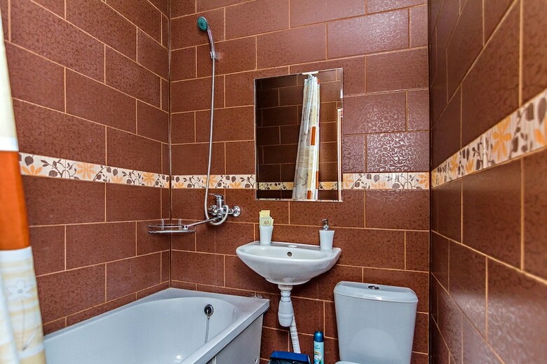 Hostal Kavkaz Hotel