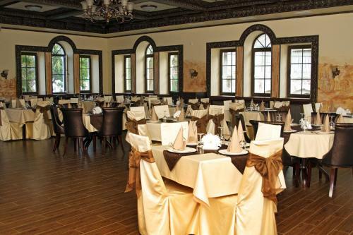 Troyka Hotel