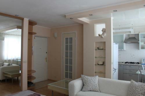 Vanilla Apartment