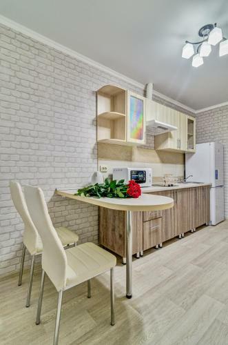 Apartment On Suvorova 161