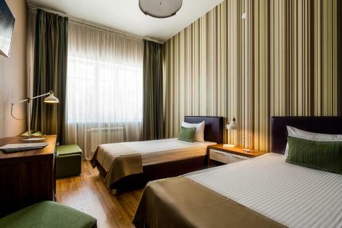 Frigate Hotel