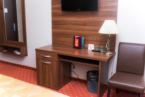 Hotel 903
