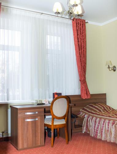 Hotel 903
