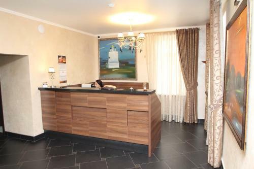 Hotel 903