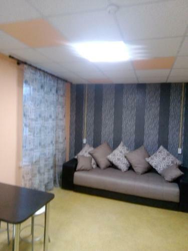Hostel Den' & Noch'