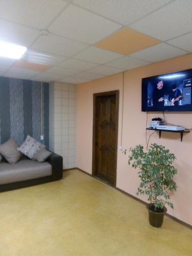 Hostel Den' & Noch'