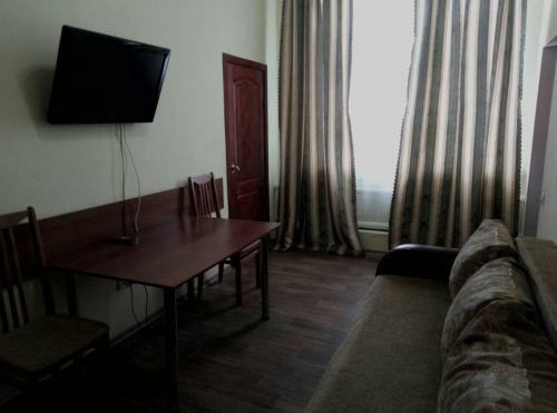Hostal Yunas Hotel
