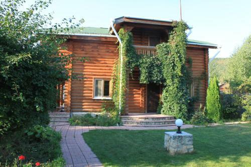 Hostal Guesthouse Usadba