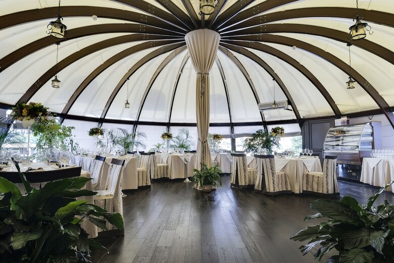 Villa Ostrova Spa Hotel