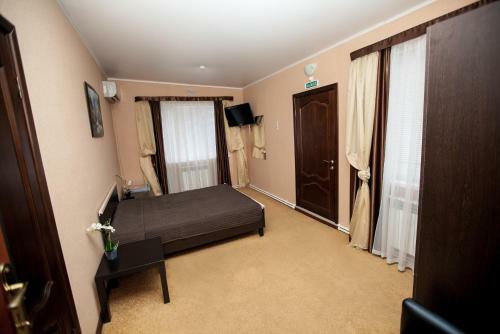 Hostal Kovcheg Guest House