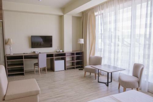 Central Inn Conference Hotel