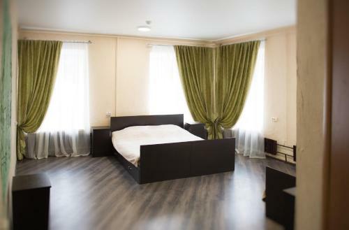 Hostel Romanov
