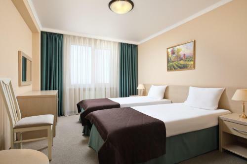 Continent Hotel