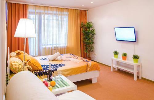 Apartment On Pirogova 7