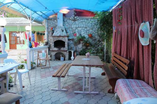 Hostal Guest House On Vesennyaya 51