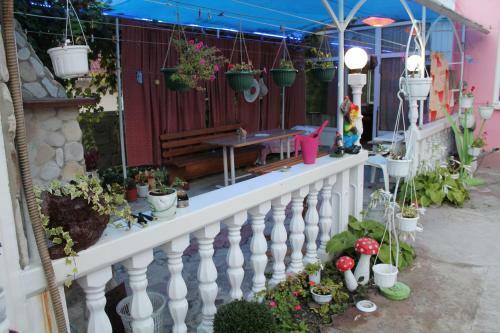 Hostal Guest House On Vesennyaya 51