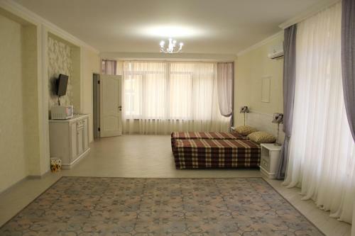 Hostal Assol Guest House