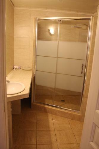 Hostal Assol Guest House