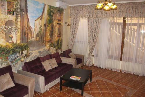 Hostal Assol Guest House