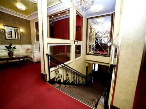 Khutorok Hotel
