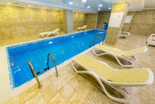 Reston Hotel & Spa