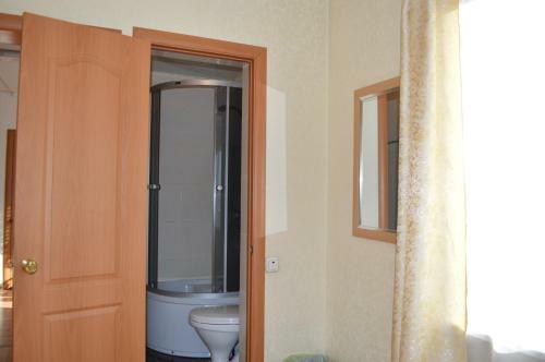 Hostal Kuzya Guest House