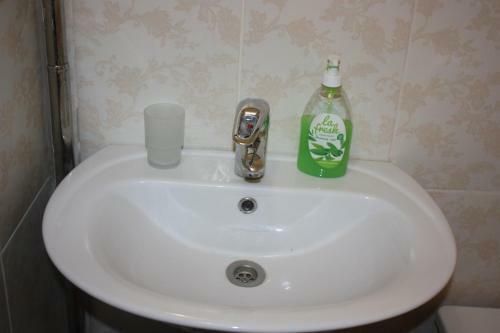 Apartment On Narodnaya 8
