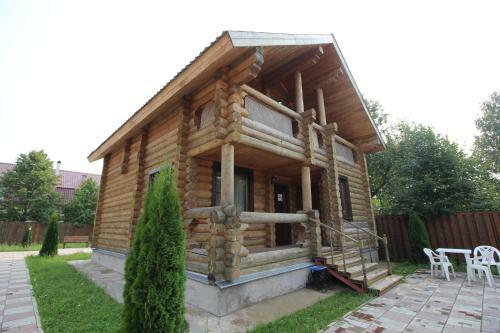 Gostinichny Kompleks Priokskiy Dvorik