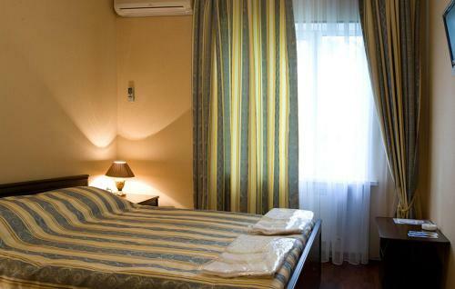 Russ Hotel
