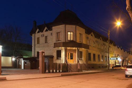 Russ Hotel