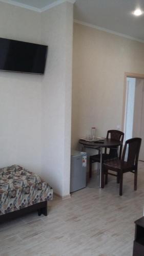 Hostal Guest House On Krasnodarskaya 7