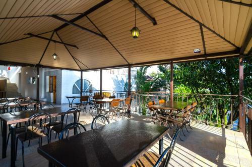 Hostal Zhasmin Guest House