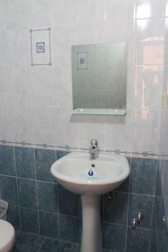 Hostal Dobry Kit Guest House