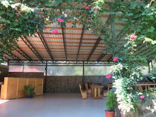 Hostal Dobry Kit Guest House